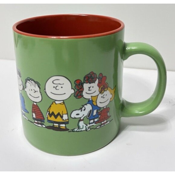 Charlie Brown’s Merry Christmas Large Coffee Mug – Bioworld Festive Holiday Cup - Picture 2 of 10